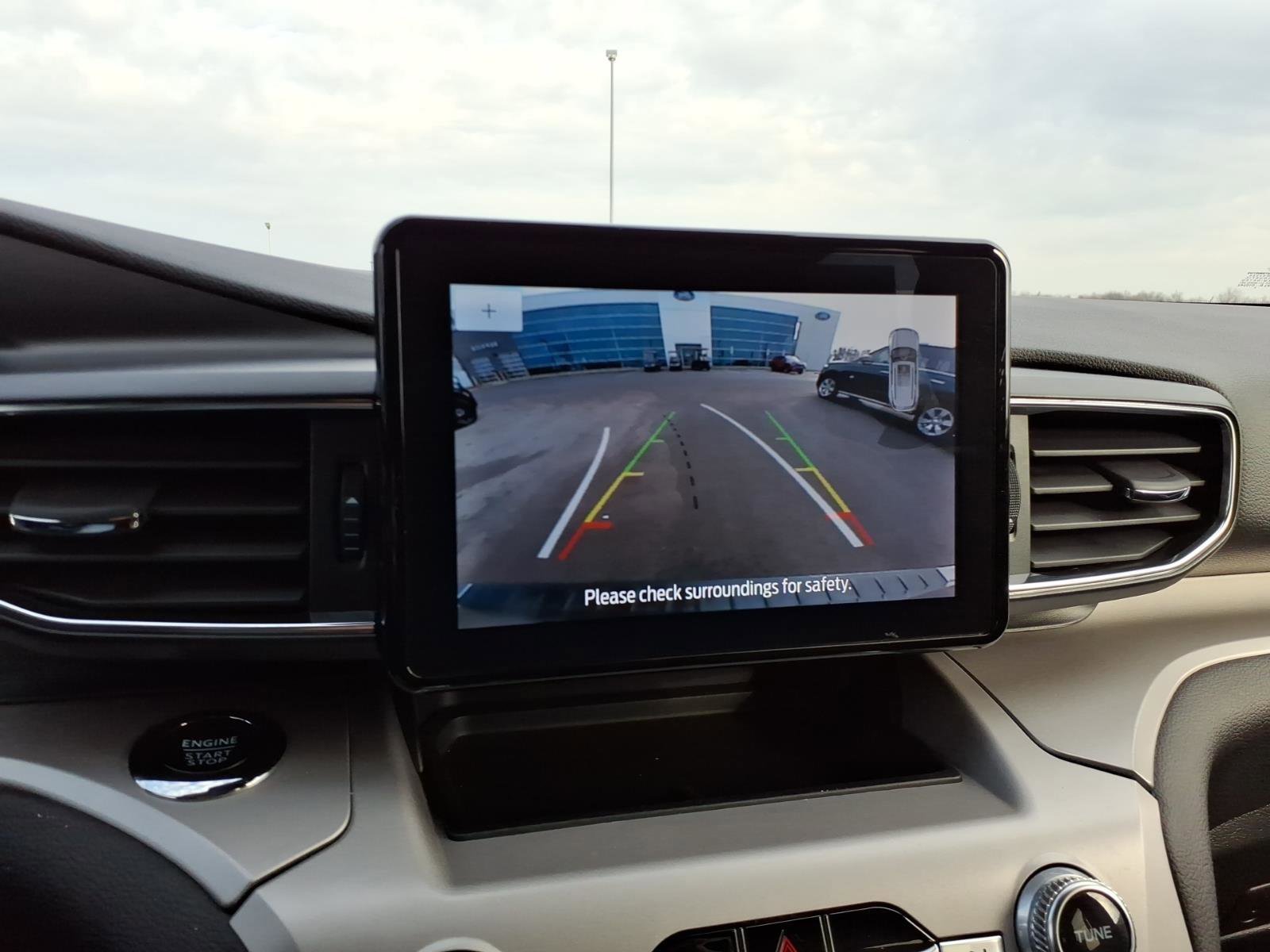 Certified 2024 Ford Explorer XLT w/ Equipment Group 202A image 20