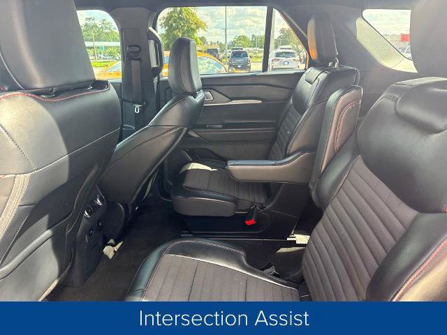 Certified 2025 Ford Explorer ST-Line w/ Premium Package RWD image 14