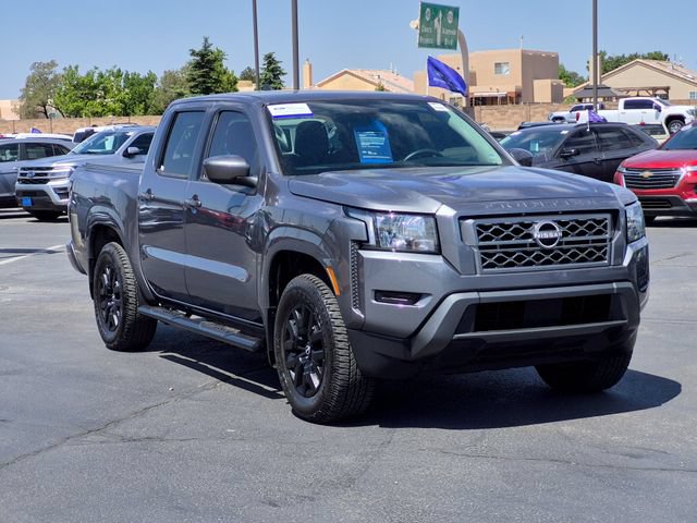Used 2022 Nissan Frontier SV w/ Technology Package RWD image 3