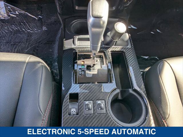 Used 2021 Toyota 4Runner TRD Off-Road Premium w/ Moonroof Package AWD/4WD image 19