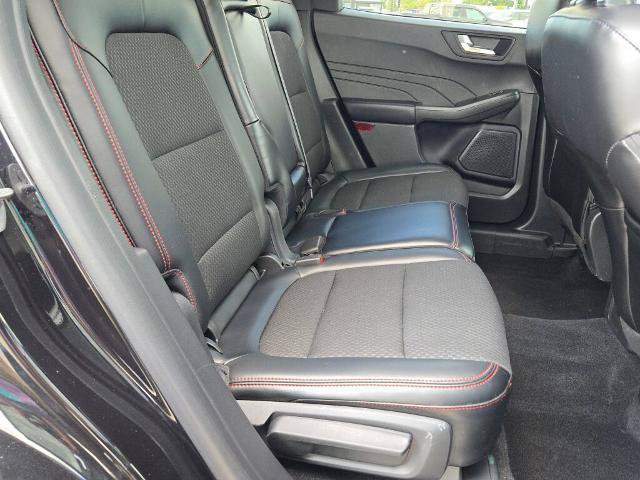 Certified 2024 Ford Escape ST-Line w/ Tech Pack #1 AWD/4WD image 7
