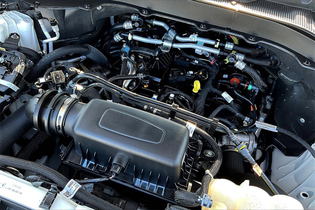 Certified 2023 Ford Explorer XLT image 35