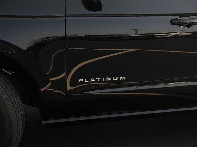 Certified 2025 Ford Expedition Max Platinum AWD/4WD image 4