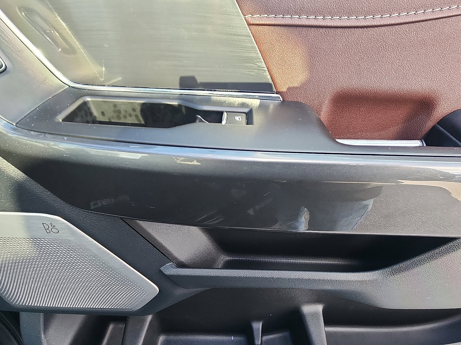 Certified 2022 Ford F150 Lariat w/ Equipment Group 502A High image 35