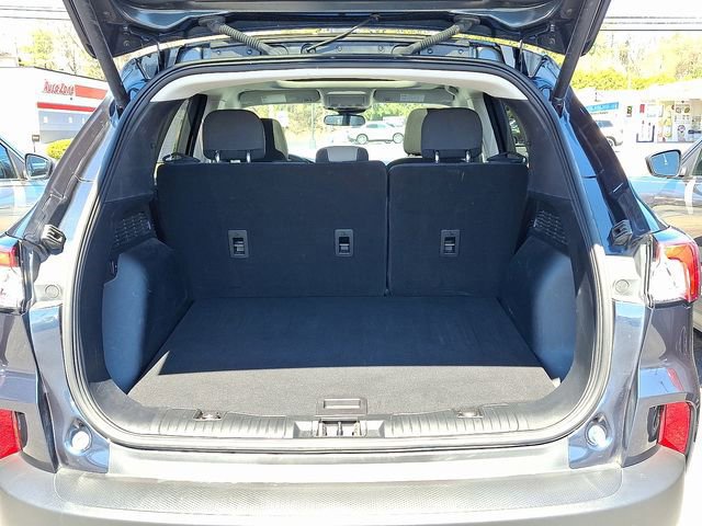 Certified 2022 Ford Escape SE w/ SE Sport Appearance Package image 29