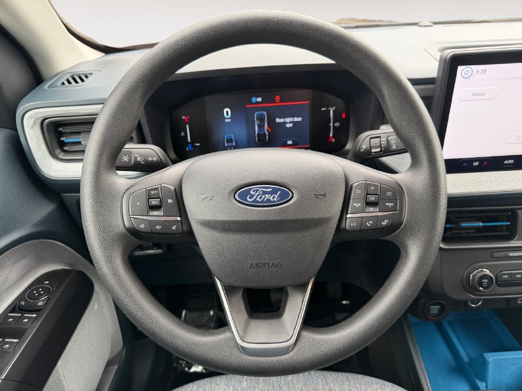 Certified 2025 Ford Maverick XLT w/ 4K Tow Package AWD/4WD image 13