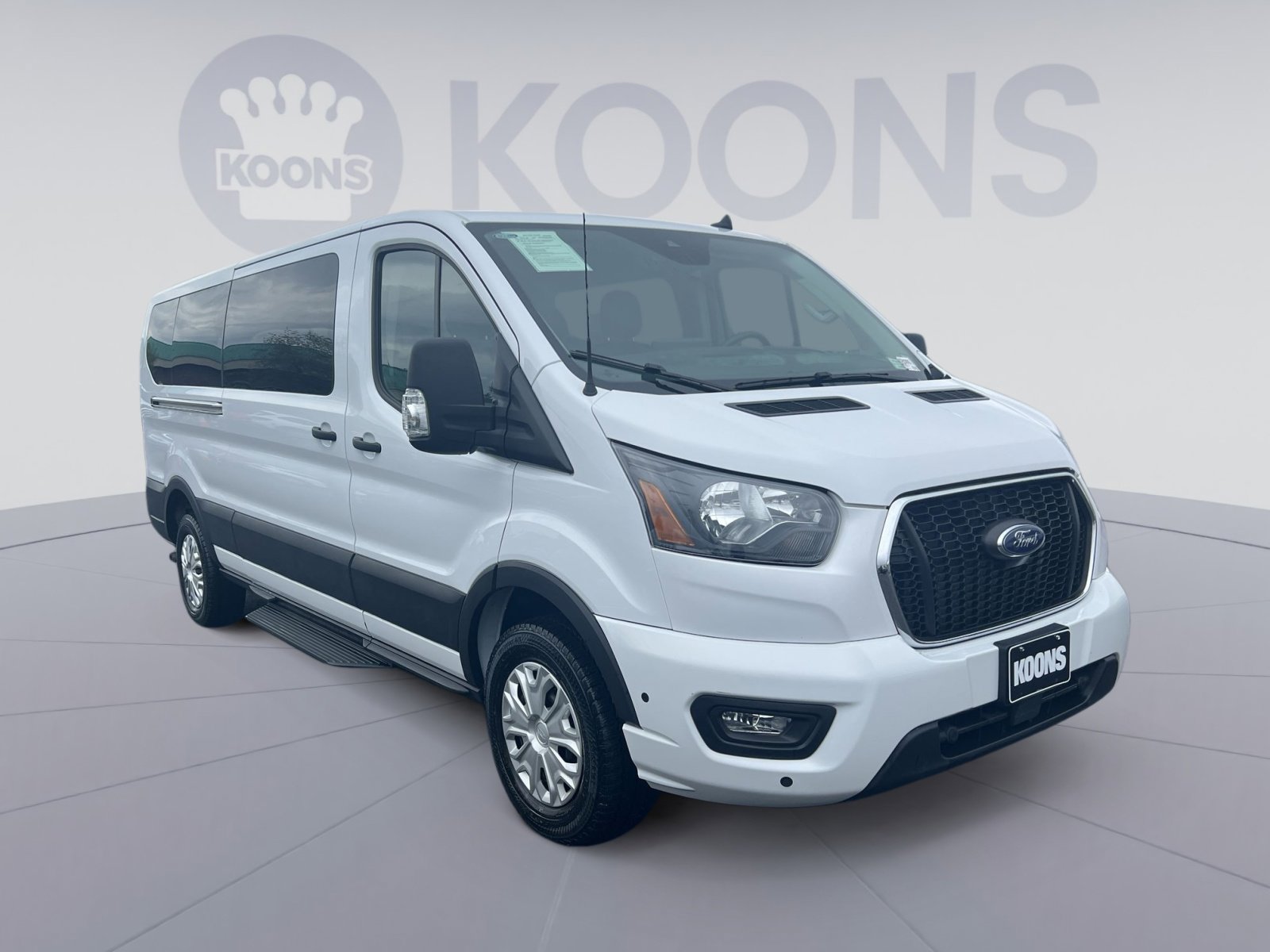 Certified 2025 Ford Transit 350 XLT RWD image 2