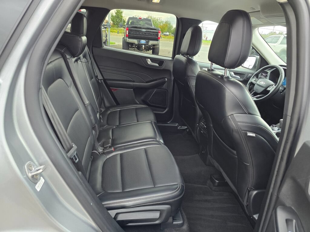 Certified 2024 Ford Escape Platinum AWD/4WD image 13