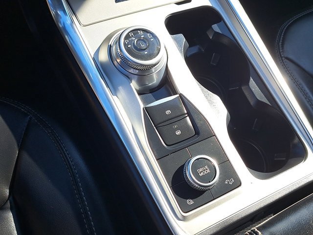 Certified 2022 Ford Explorer XLT w/ Equipment Group 202A image 35