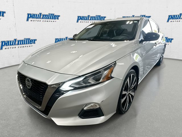 Used 2020 Nissan Altima 2.5 SR FWD image 1