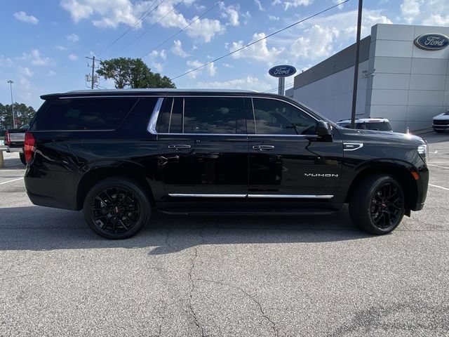 Used 2023 GMC Yukon XL SLT RWD image 2
