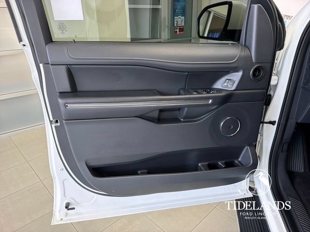 Certified 2023 Ford Expedition XLT AWD/4WD image 13