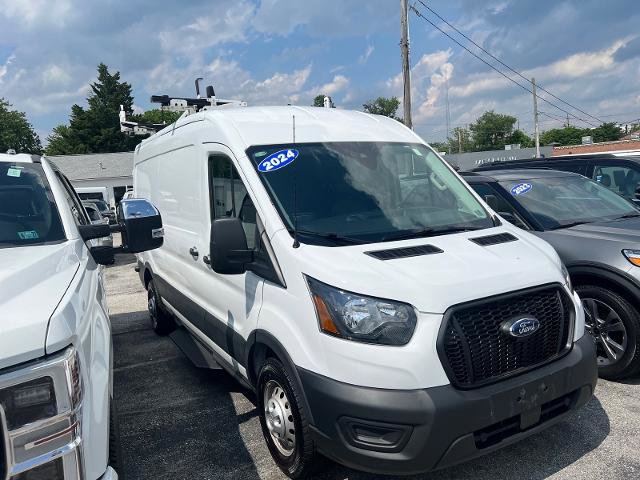 Certified 2024 Ford Transit 250 148 Medium Roof Extended AWD w/ Load Area Protection Package image 3