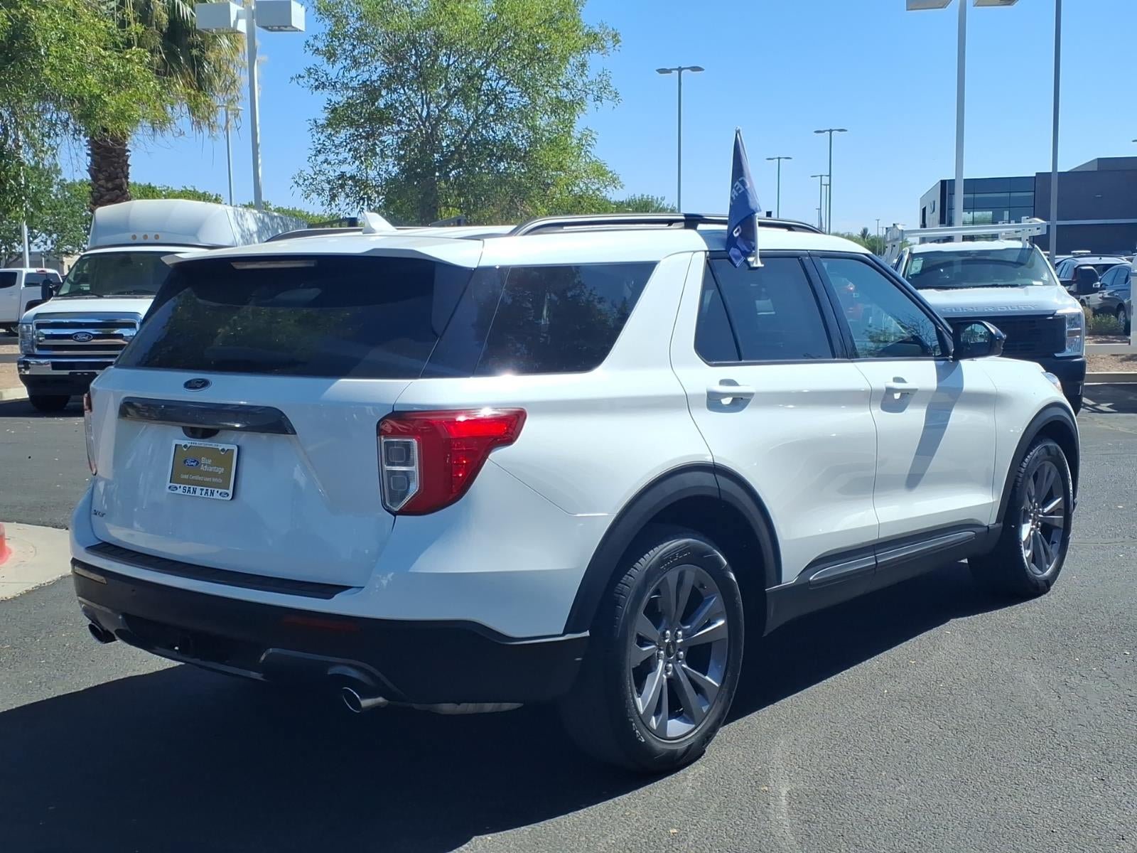 Certified 2023 Ford Explorer XLT w/ Equipment Group 202A RWD image 4