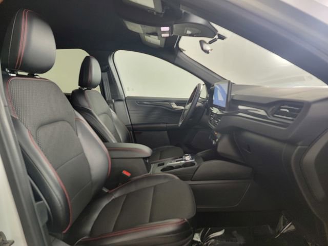 Certified 2024 Ford Escape ST-Line w/ Tech Pack #1 AWD/4WD image 19