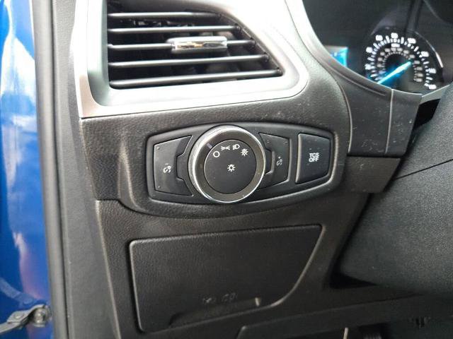 Certified 2022 Ford Edge SE w/ Black Appearance Package image 22