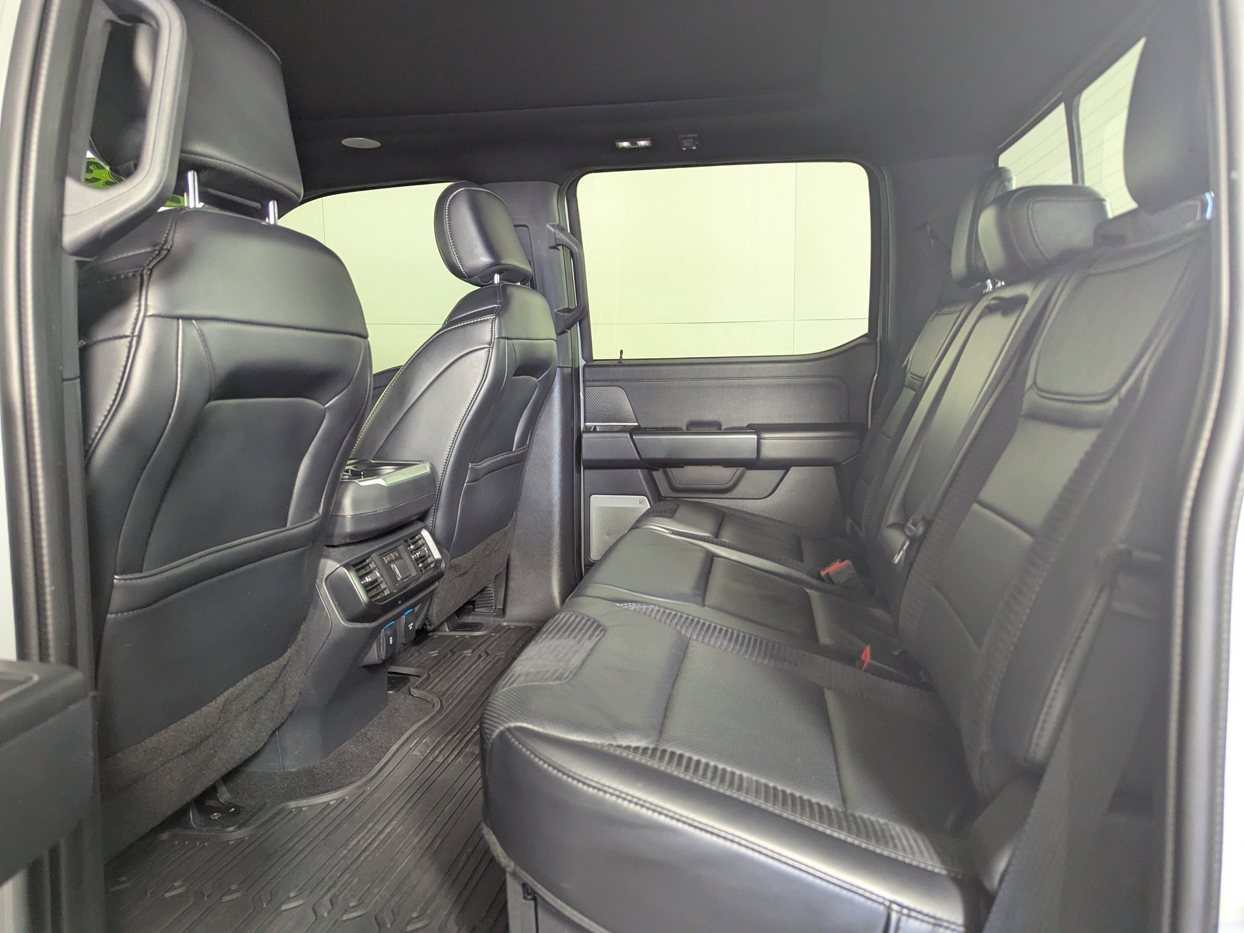 Certified 2023 Ford F150 Raptor w/ Raptor Carbon Fiber Package image 17