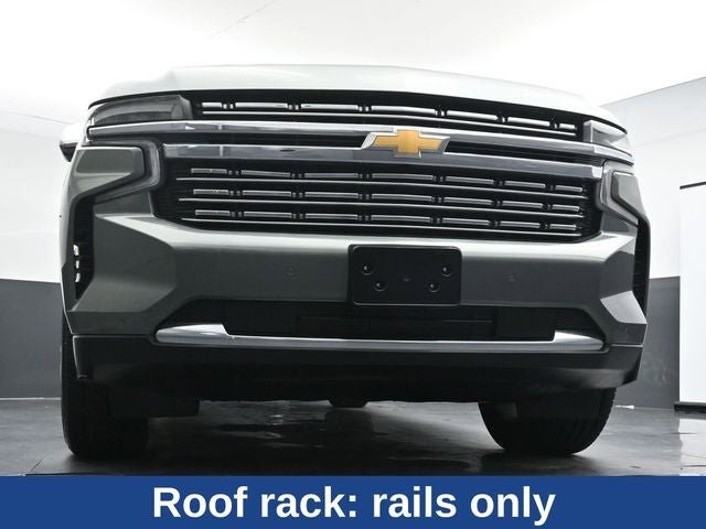 Used 2023 Chevrolet Suburban Premier AWD/4WD image 39