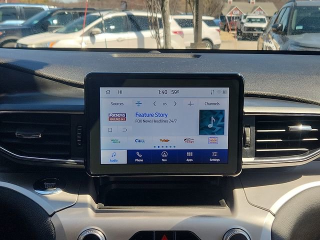 Certified 2022 Ford Explorer XLT w/ Equipment Group 202A image 16