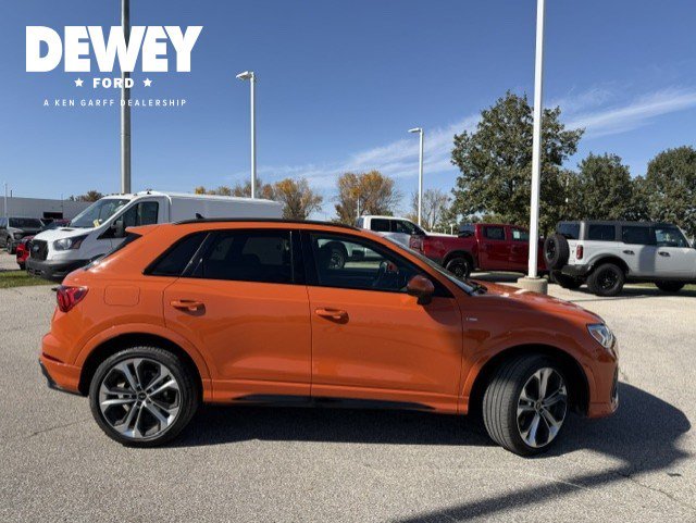 Used 2022 Audi Q3 2.0T Premium Plus AWD/4WD image 9