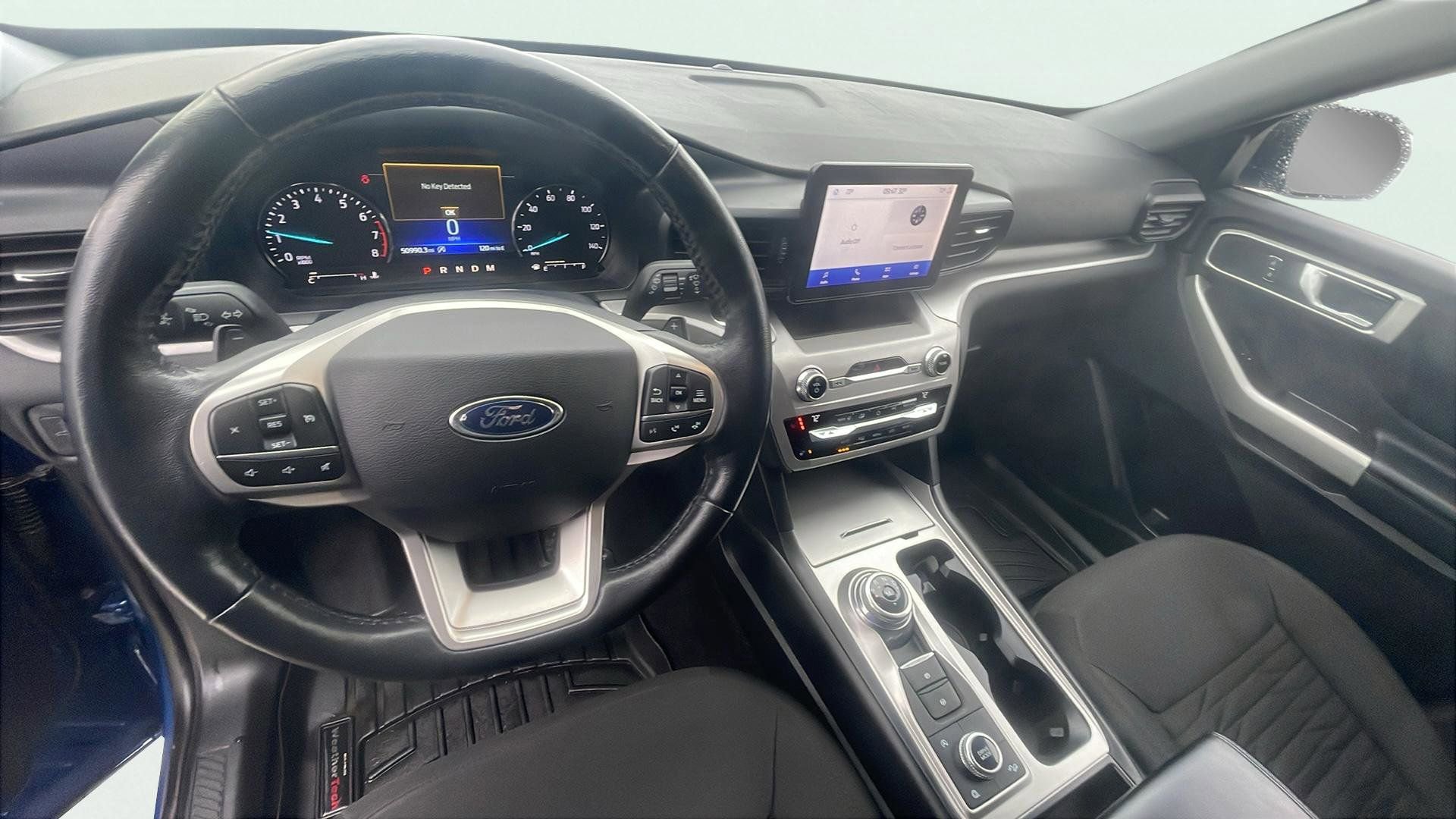 Certified 2020 Ford Explorer XLT w/ Comfort Package image 14