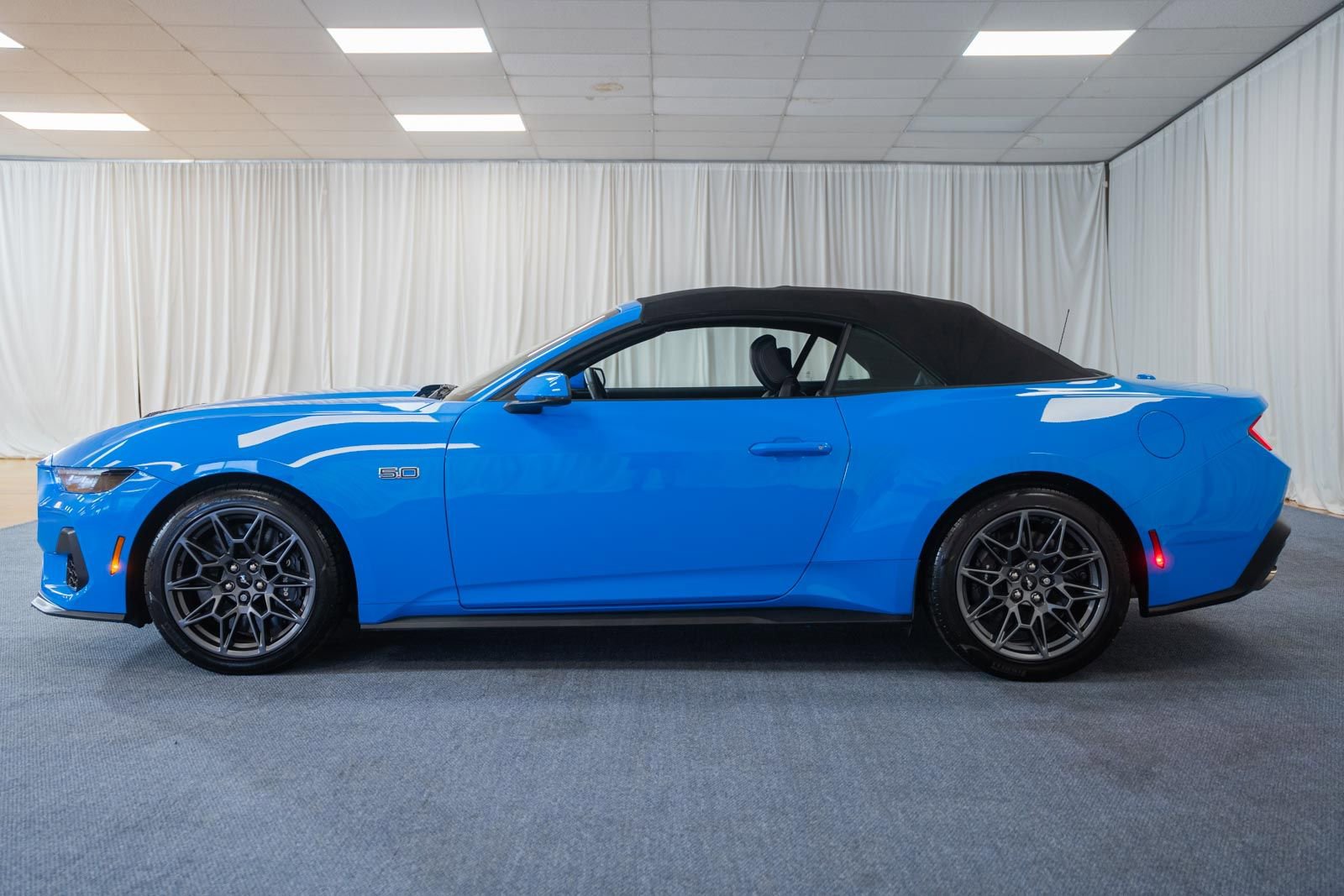 Certified 2025 Ford Mustang GT Premium w/ GT Performance Package RWD image 7
