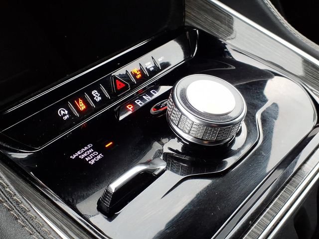 Used 2022 Jeep Wagoneer Series II AWD/4WD image 30