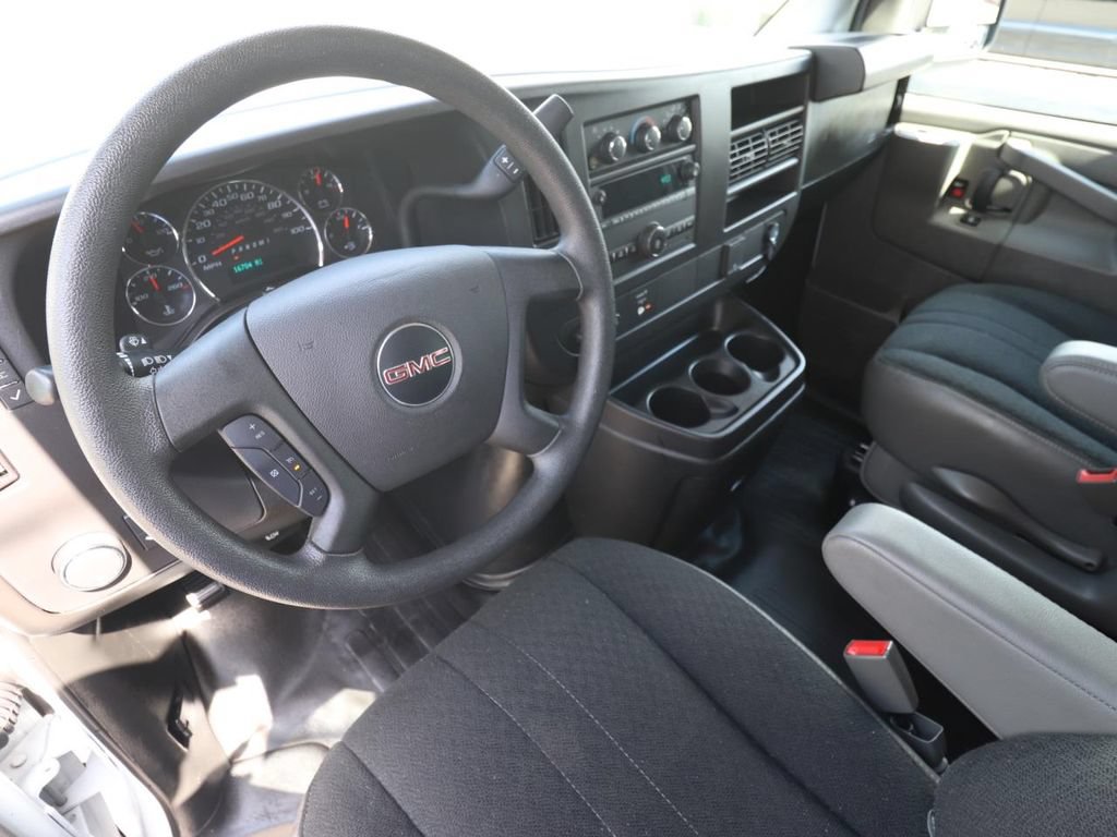 Used 2024 GMC Savana 2500 w/ Driver Convenience Package RWD image 4