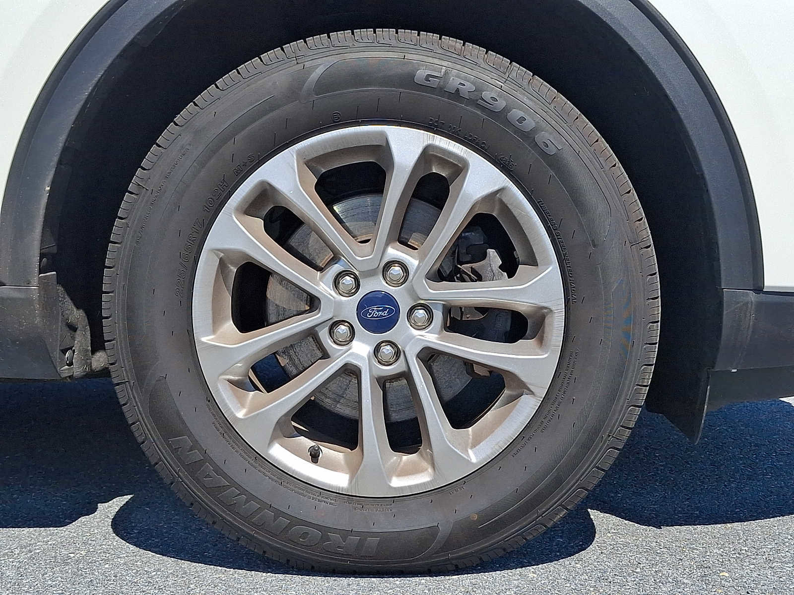 Certified 2022 Ford Escape SE w/ Cold Weather Package AWD/4WD image 8