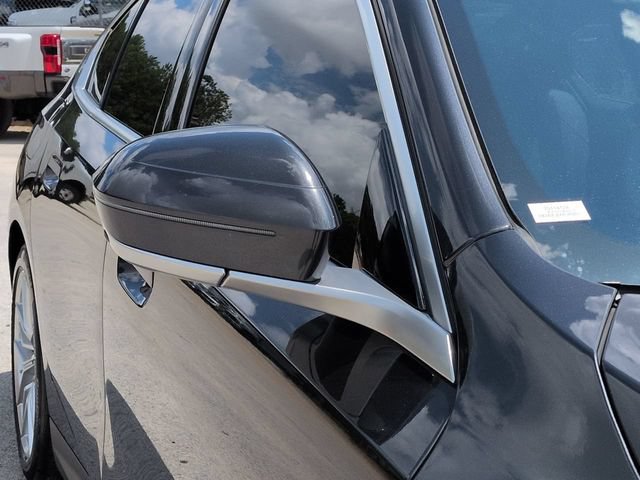 Used 2024 BMW 530i RWD image 13