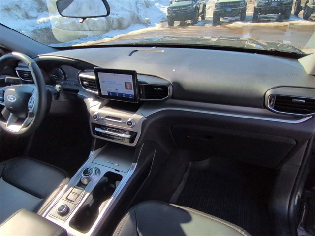 Certified 2023 Ford Explorer XLT w/ Equipment Group 202A image 21