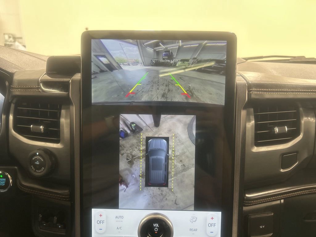 Certified 2022 Ford Expedition Max Platinum image 25