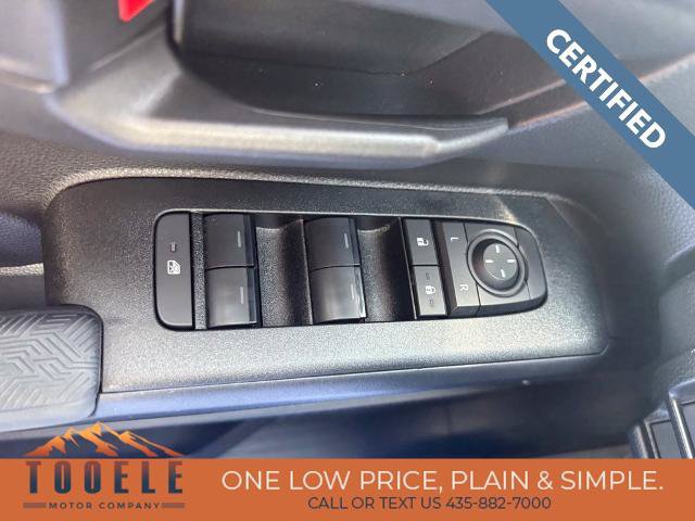 Used 2025 Toyota 4Runner SR5 AWD/4WD image 24
