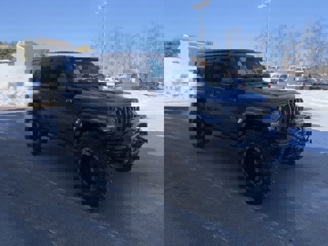 Used 2020 Jeep Wrangler Unlimited Sahara w/ Dual Top Group image 11