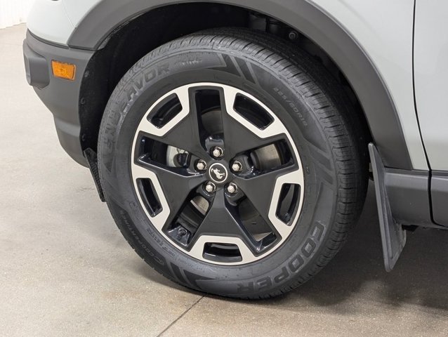 Certified 2024 Ford Bronco Sport Outer Banks w/ Tech Package AWD/4WD image 2