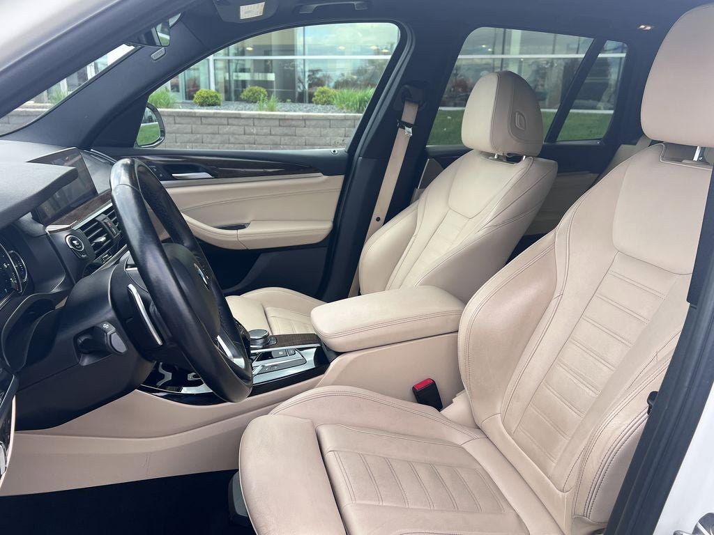 Used 2019 BMW X3 xDrive30i w/ Driving Assistance Package AWD/4WD image 10
