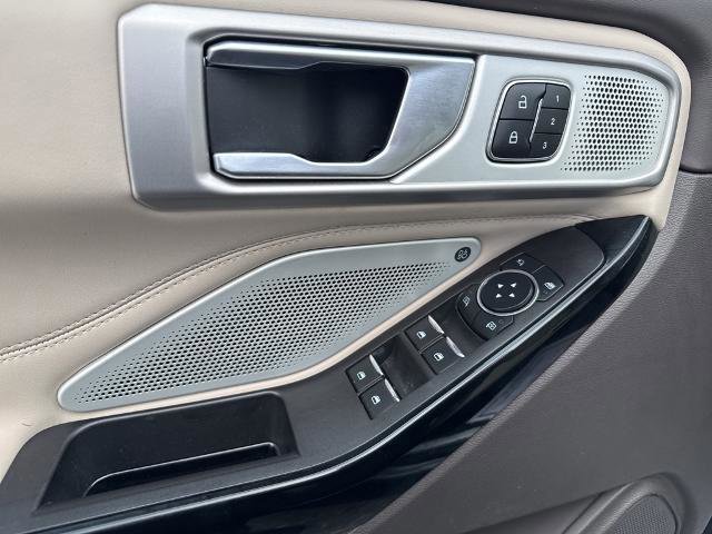 Certified 2023 Ford Explorer Platinum w/ Technology Package image 10