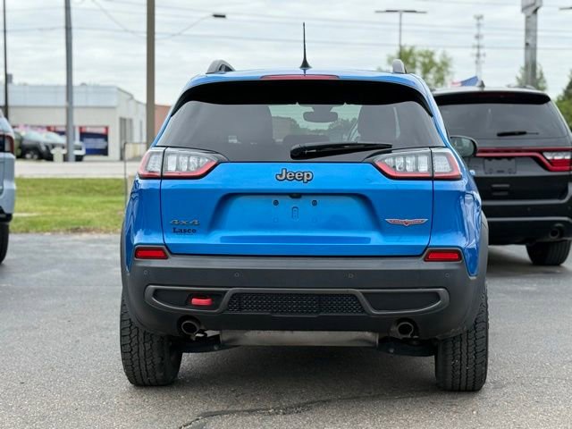 Used 2020 Jeep Cherokee Trailhawk w/ Cold Weather Group AWD/4WD image 39