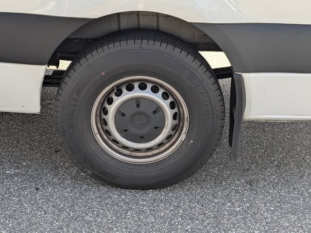 Used 2025 Mercedes-Benz Sprinter 2500 image 11