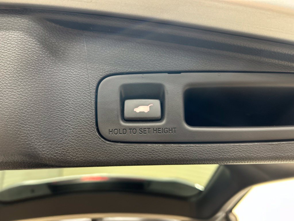 Used 2022 Honda CR-V Touring image 30