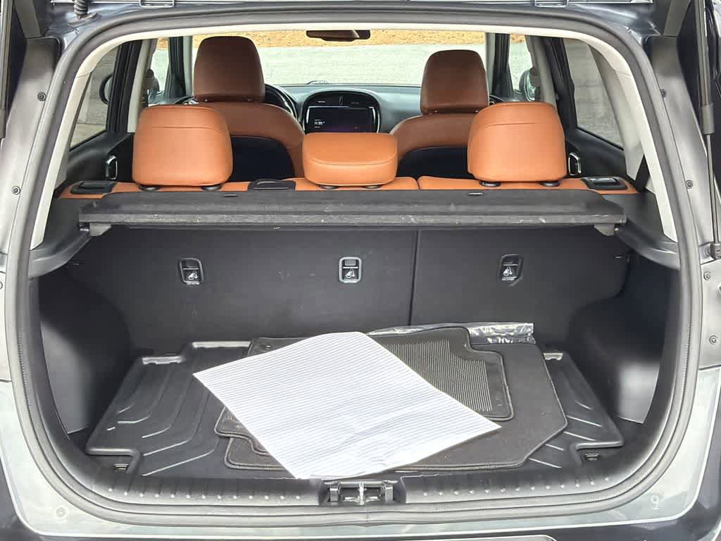 Used 2024 Kia Soul EX w/ Option Group 015 FWD image 16