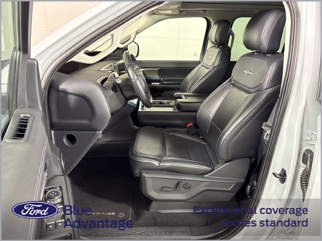 Certified 2025 Ford Expedition Platinum AWD/4WD image 14
