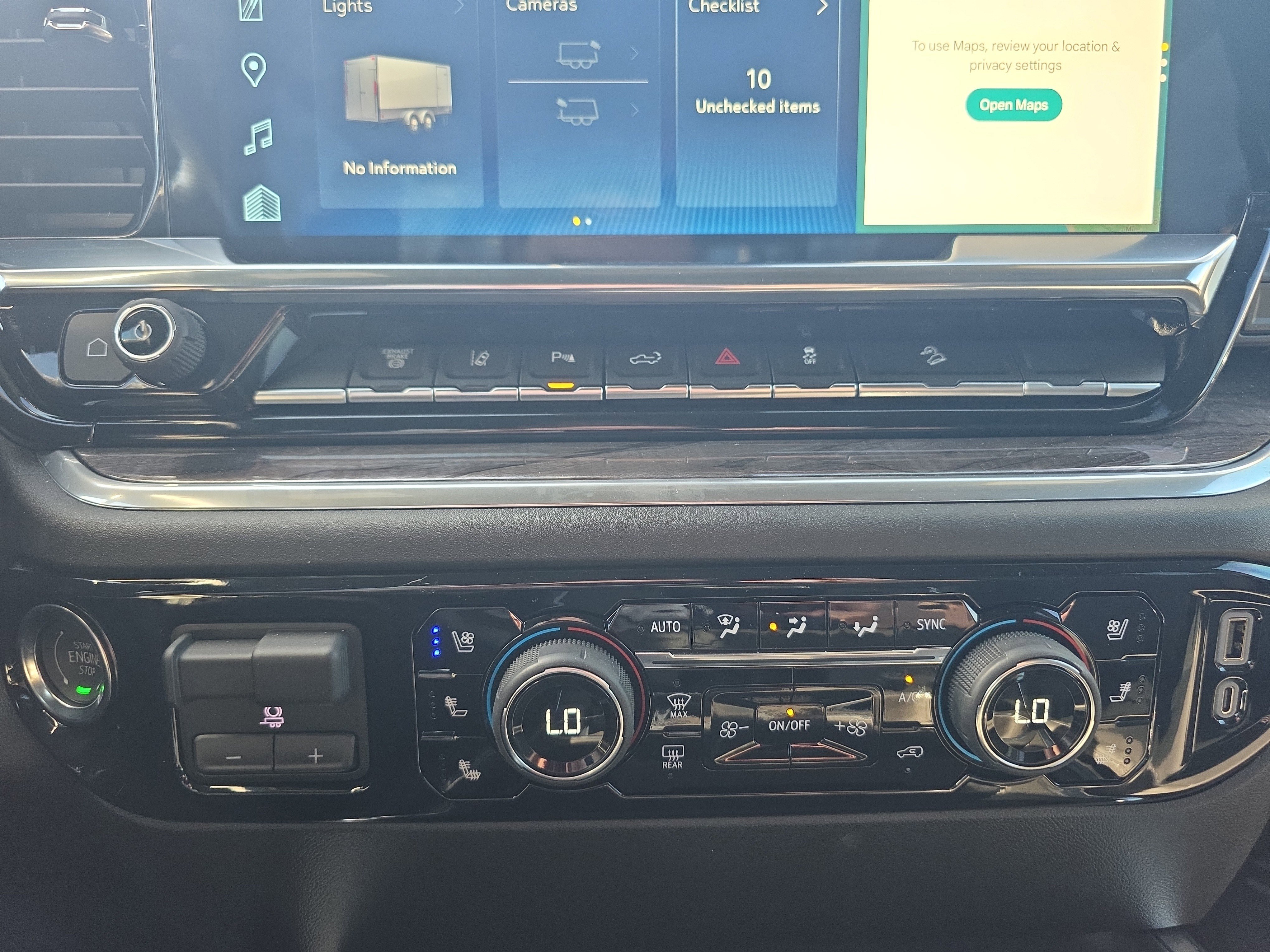 Used 2025 Chevrolet Silverado 3500 LTZ w/ LTZ Plus Package image 39