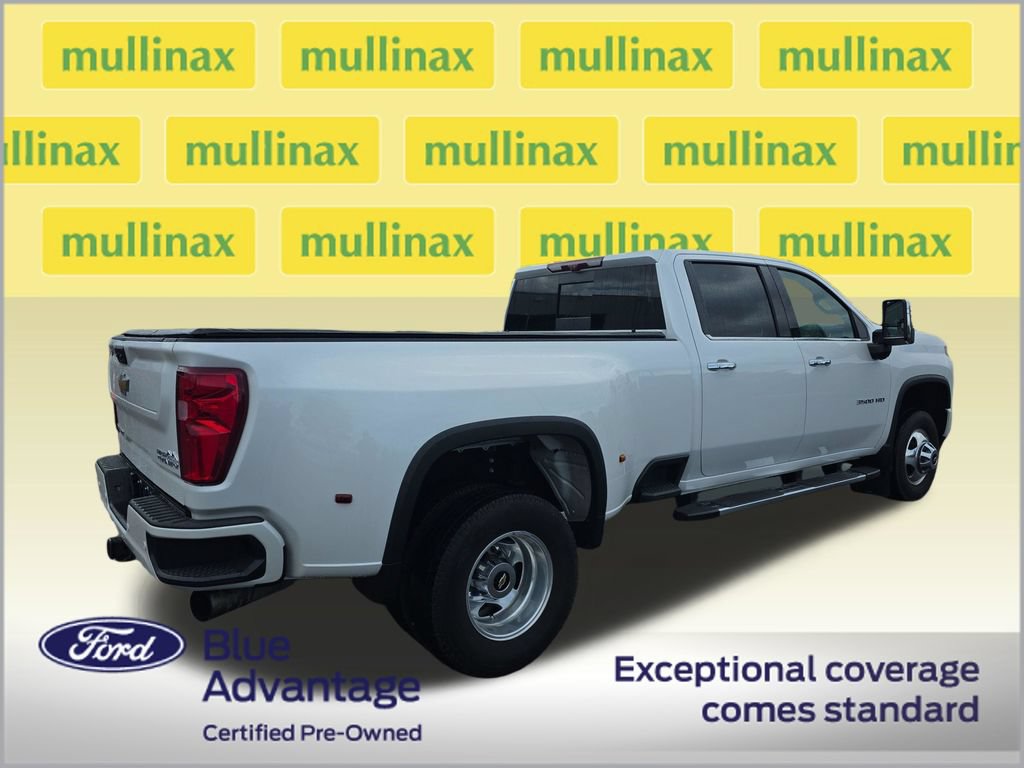 Used 2022 Chevrolet Silverado 3500 High Country AWD/4WD image 3