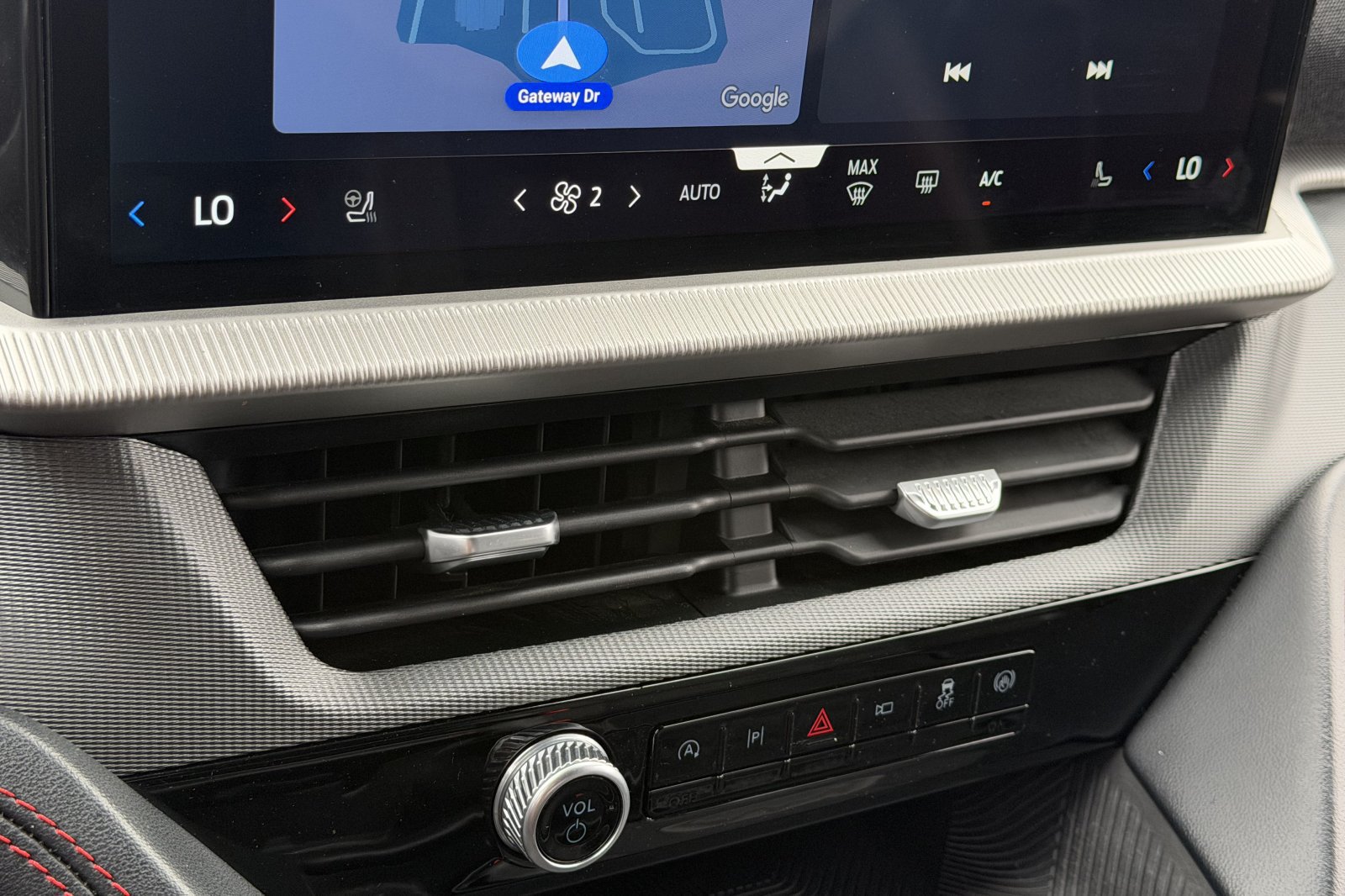 Certified 2025 Ford Explorer ST-Line AWD/4WD image 19