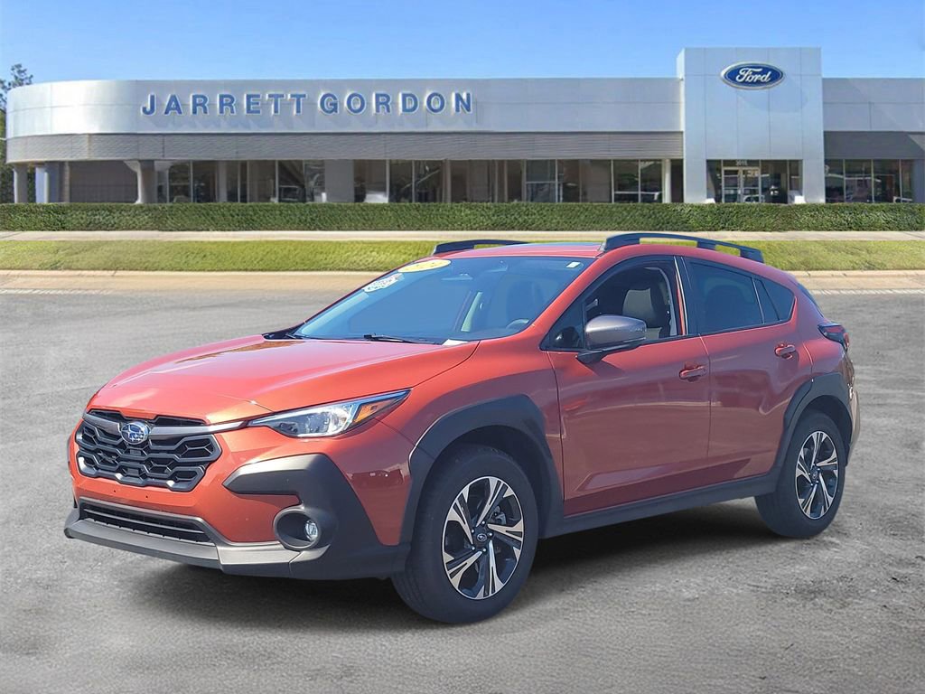 Used 2024 Subaru Crosstrek 2.0i Premium AWD/4WD image 2