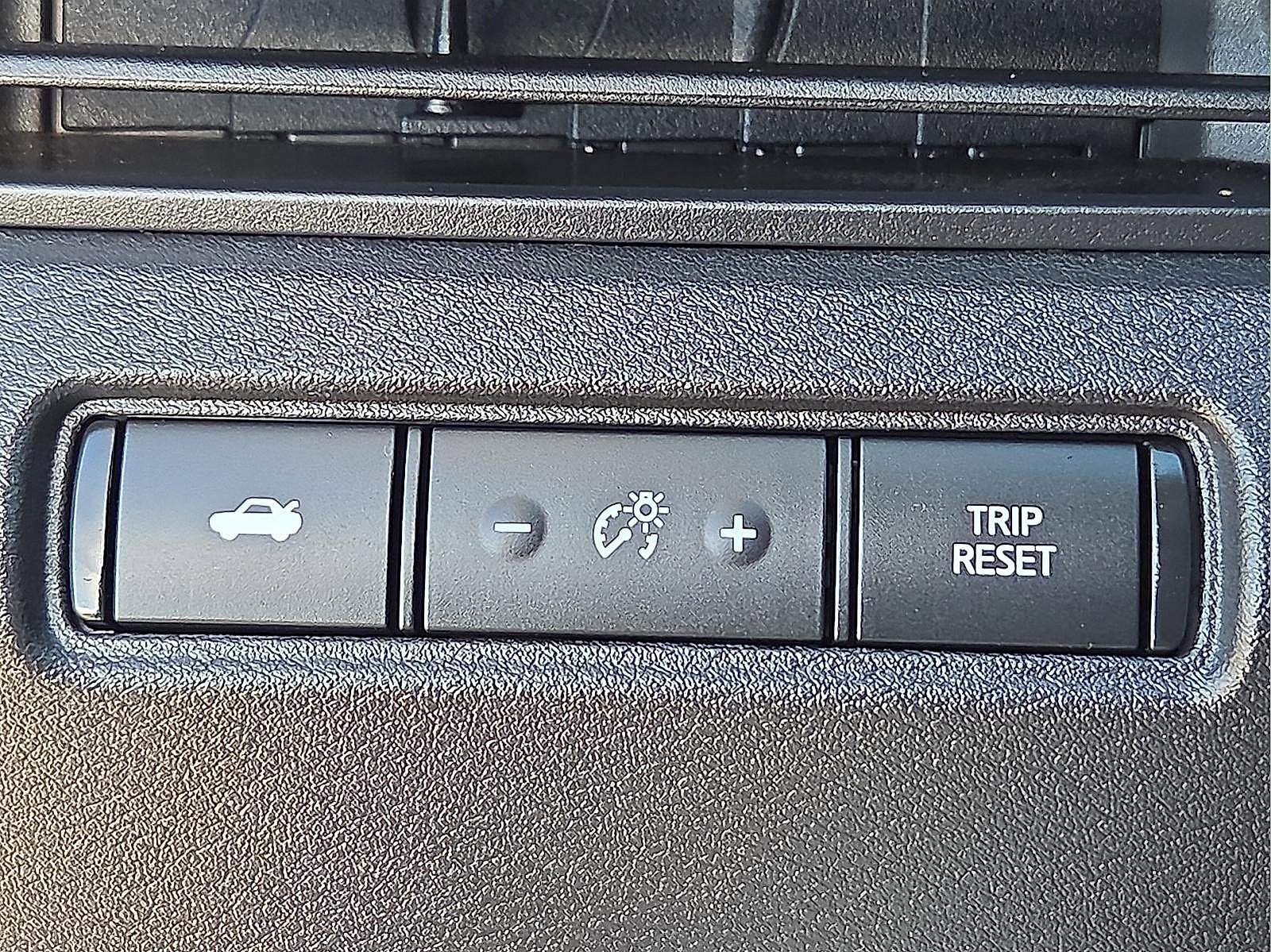 Used 2024 Nissan Altima 2.5 SV image 20