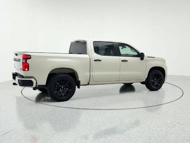 Used 2026 Chevrolet Silverado 1500 Custom w/ LPO, Dark Essentials Package RWD image 8
