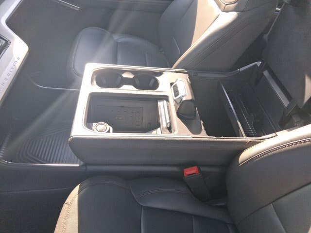 Certified 2025 Ford Expedition Active AWD/4WD image 25