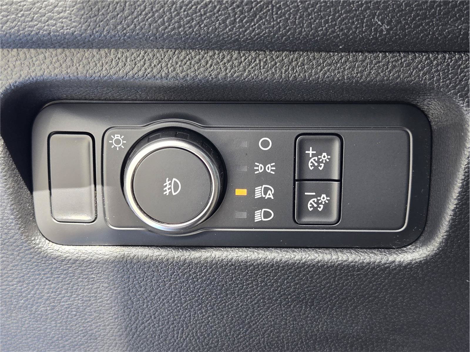 Certified 2025 Ford Ranger XL RWD image 31